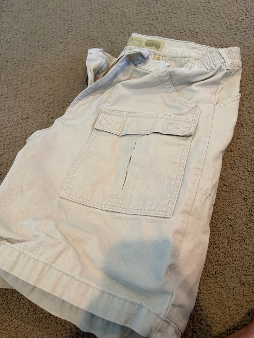 Cabela's Light Beige Men's Cargo Shorts with Flap Pockets